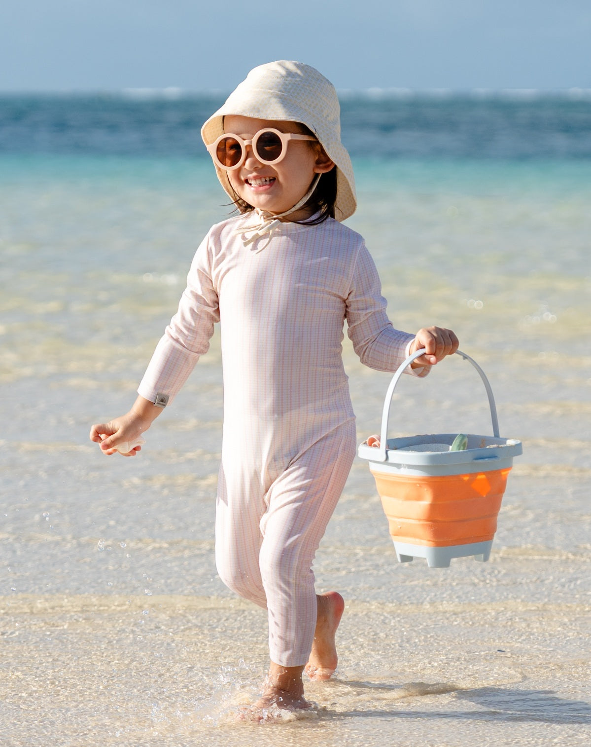 files/baby_girl_with_sun_suit_1.jpg
